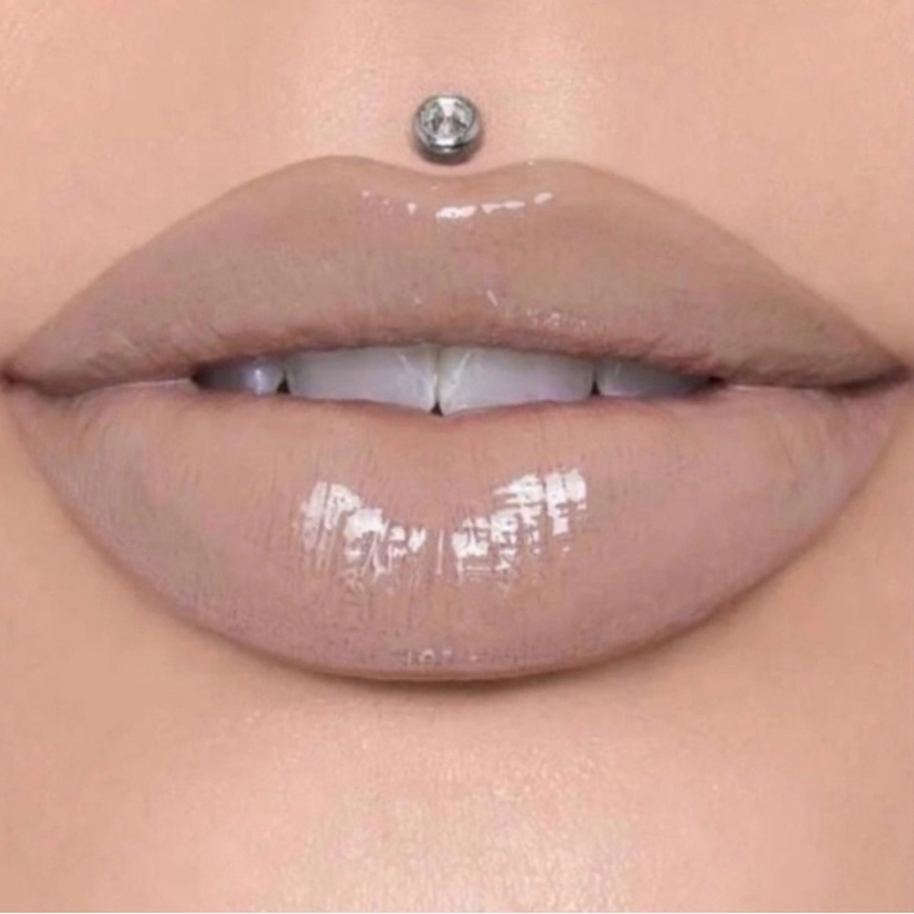 $ Sale Jeffree Star Silk Rope lip gloss